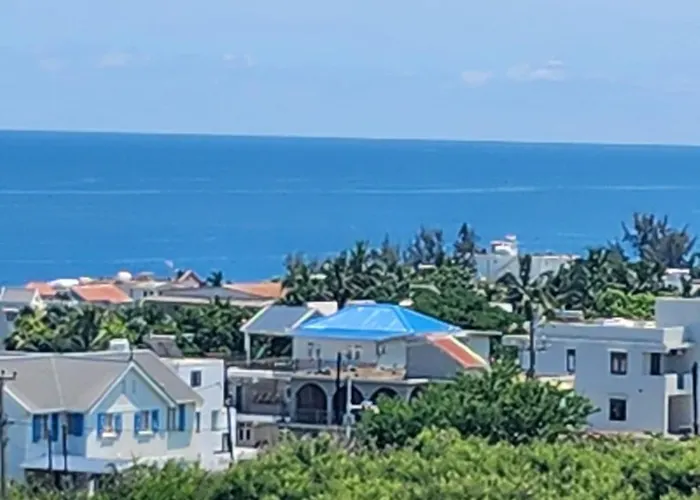 Seaview Luxury Appartment